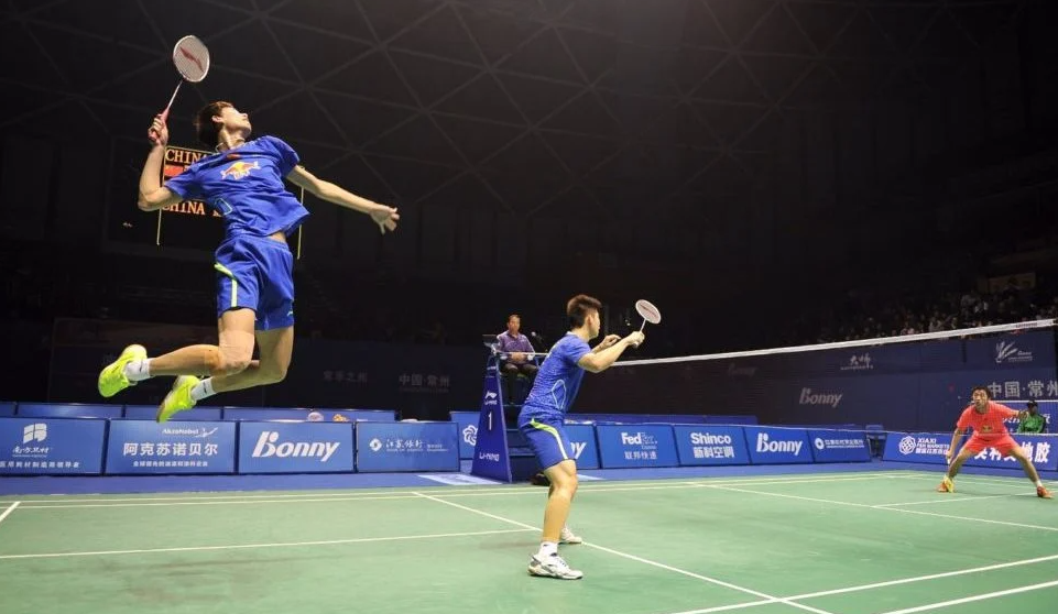 Pickleball Có Gì Hơn So Với Tennis Và Cầu Lông? Tại Sao Ngày Càng Hot?
